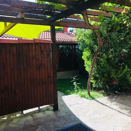 Dobrev Pensión